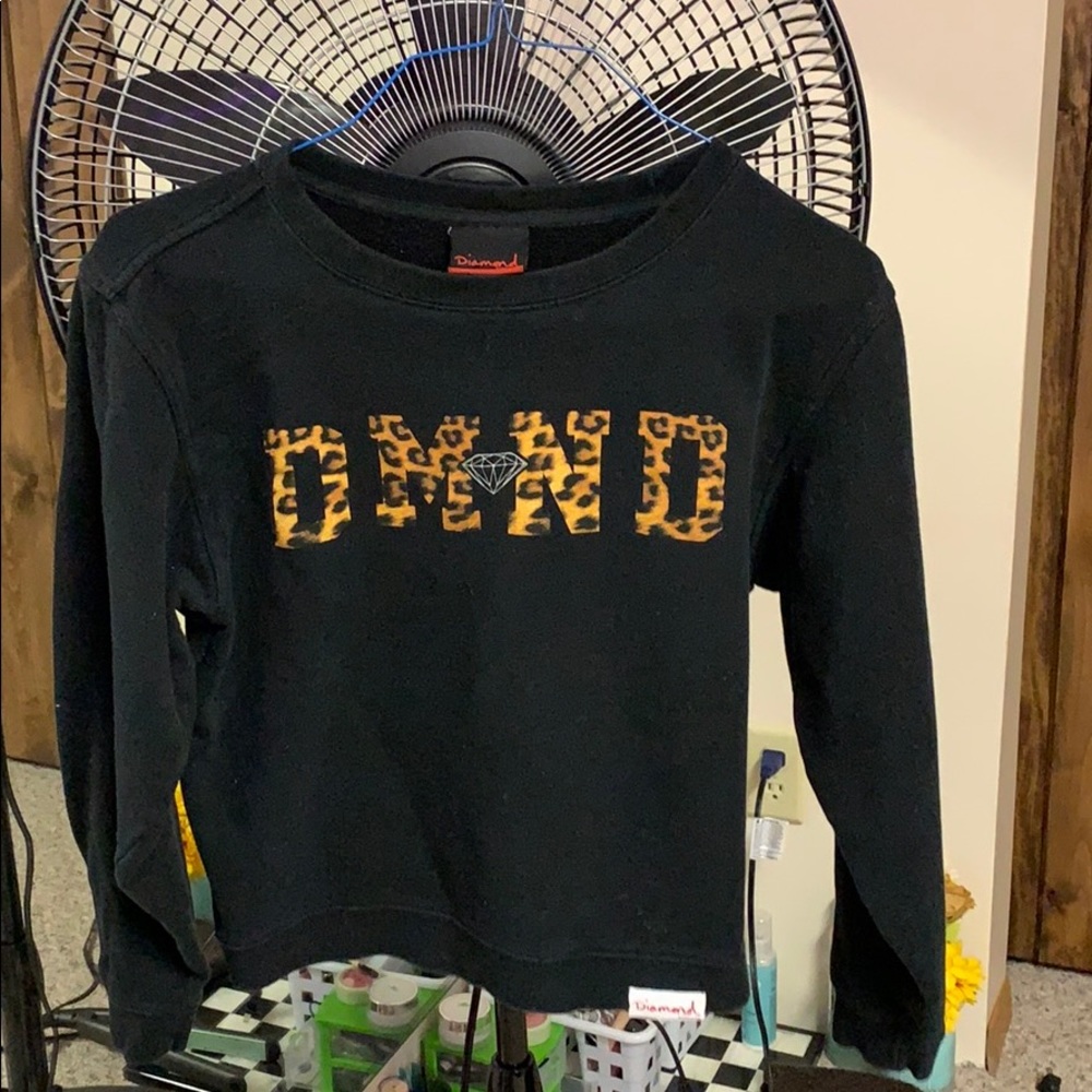 Black pullover Diamond hoodie.